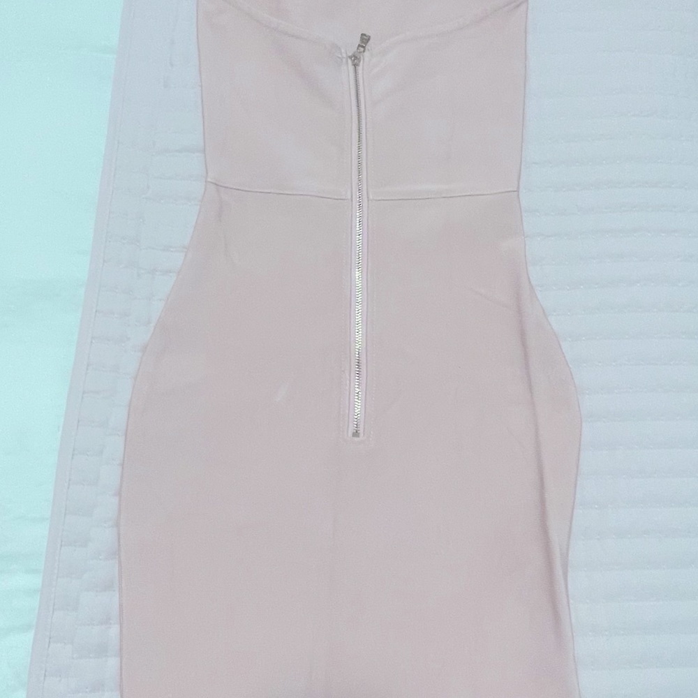 Dress bandage sizeS color pink used